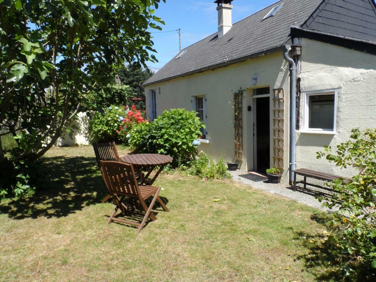 Mantilly Cottage Buitenkant foto